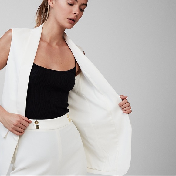 express sleeveless blazer